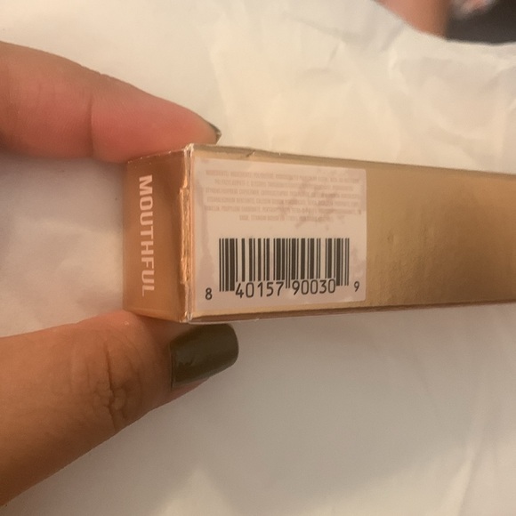 Jeffree Star MOUTHFUL Lip Gloss - Picture 4 of 4